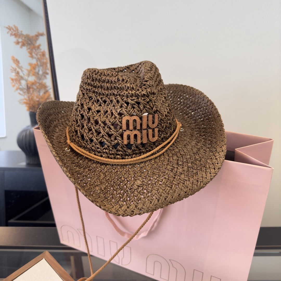 Pmiumiu缪缪新款礼帽，咸草制作，头围57cm