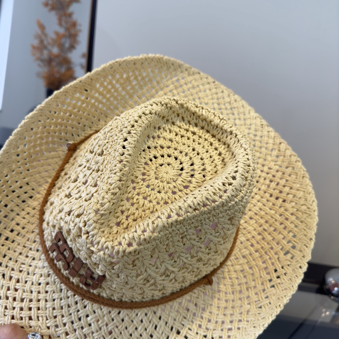 Pmiumiu缪缪新款礼帽，咸草制作，头围57cm