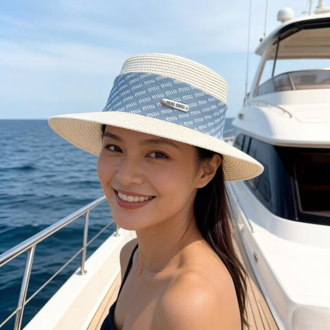 Pmiumiu缪缪新款平顶草帽，夏日必备！