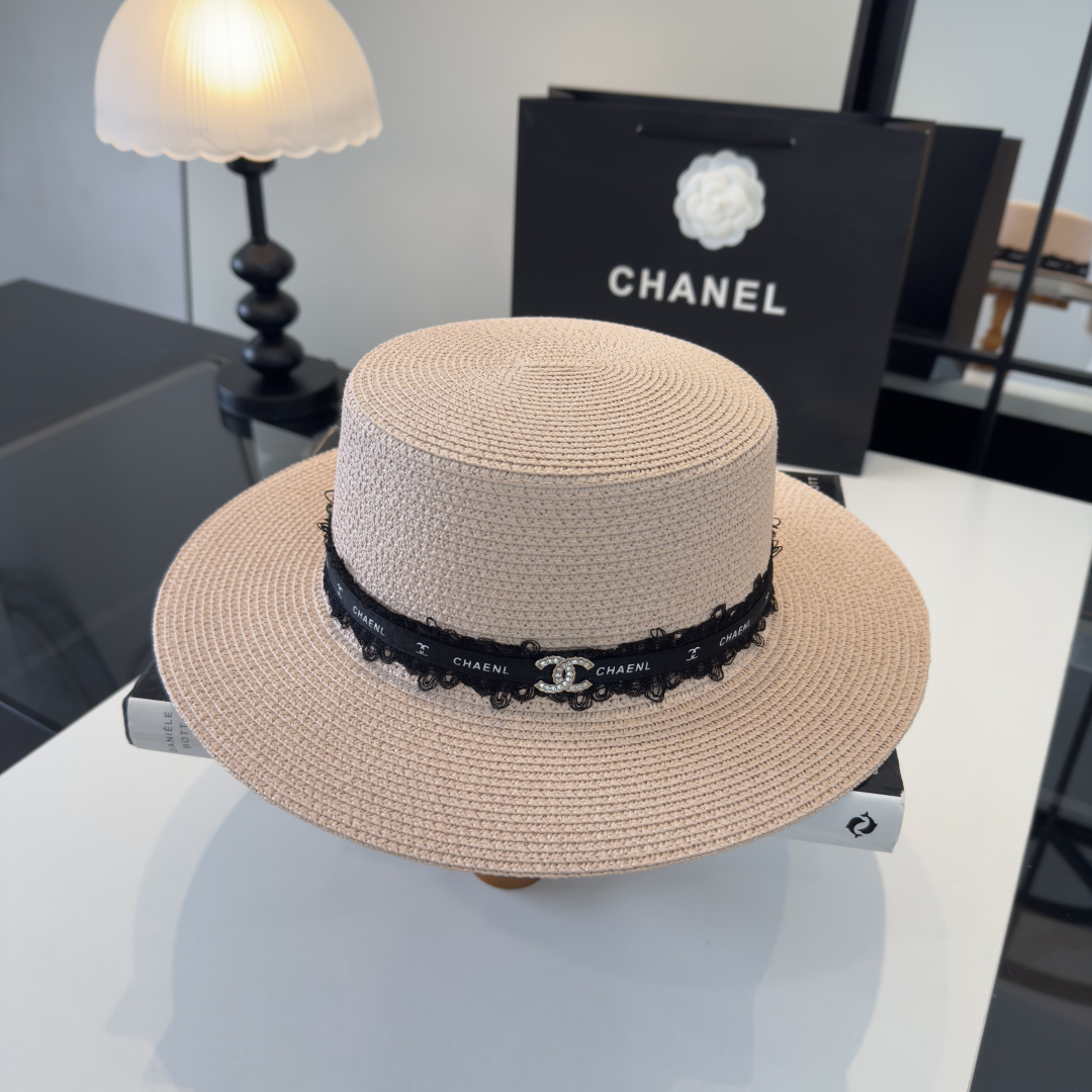 PChanel香奈儿新款平顶草帽，夏季出游沙滩必备～