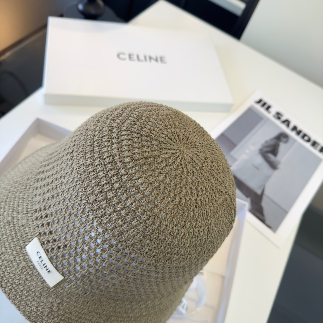 PCeline赛琳新款遮阳渔夫帽，时尚百搭，轻盈透气！