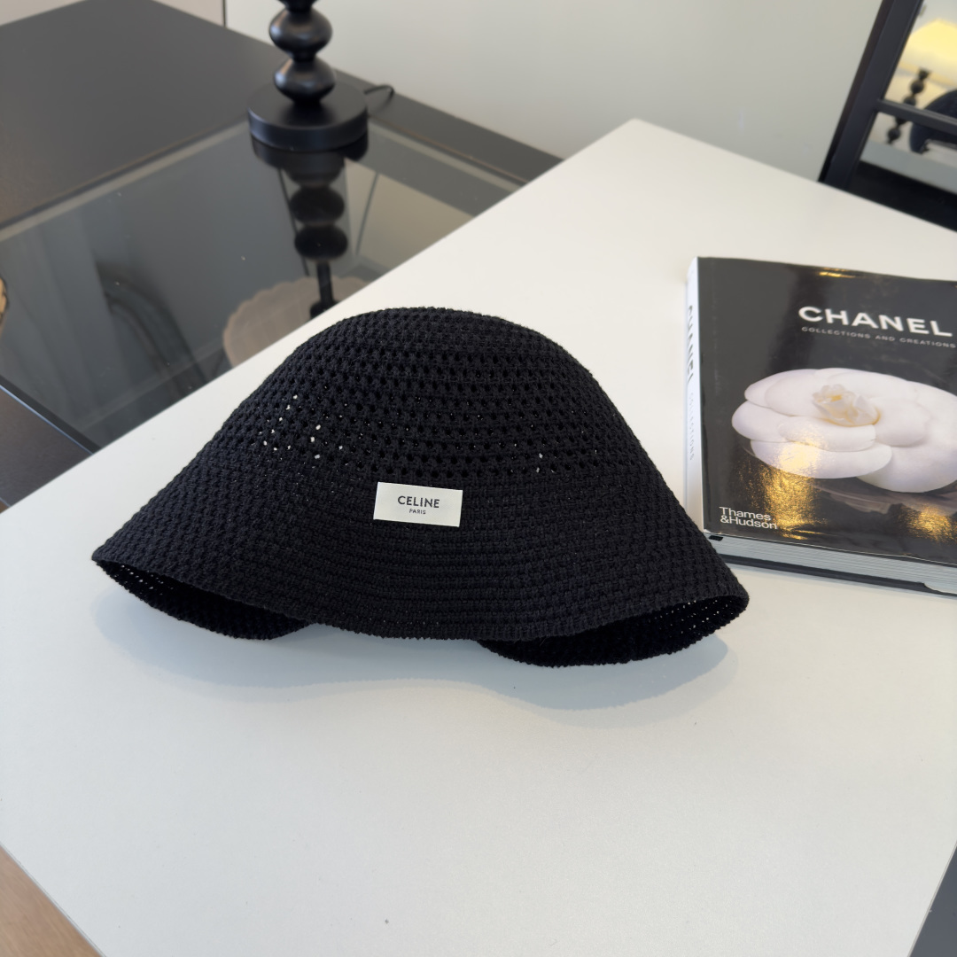 PCeline赛琳新款遮阳渔夫帽，时尚百搭，轻盈透气！