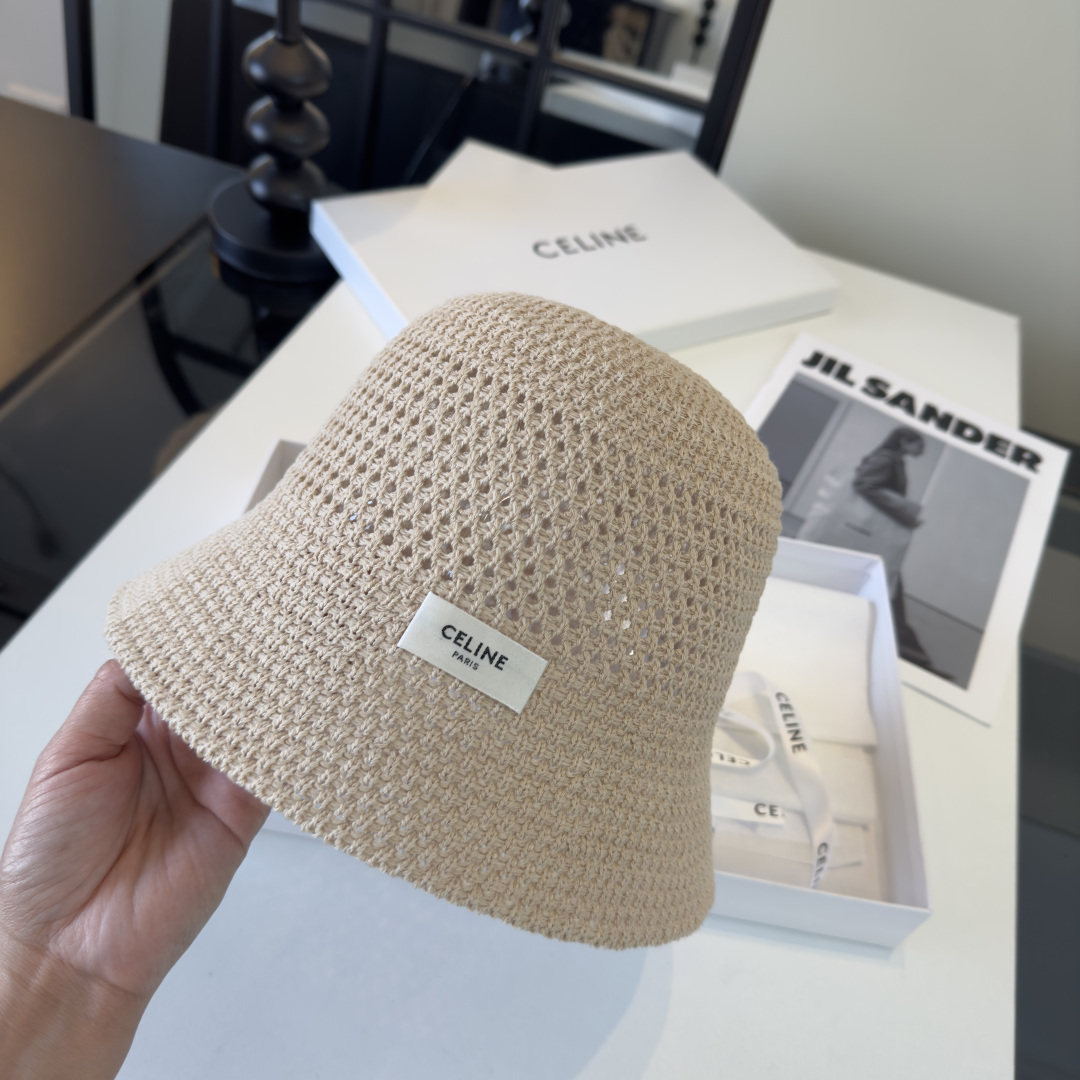 PCeline赛琳新款遮阳渔夫帽，时尚百搭，轻盈透气！