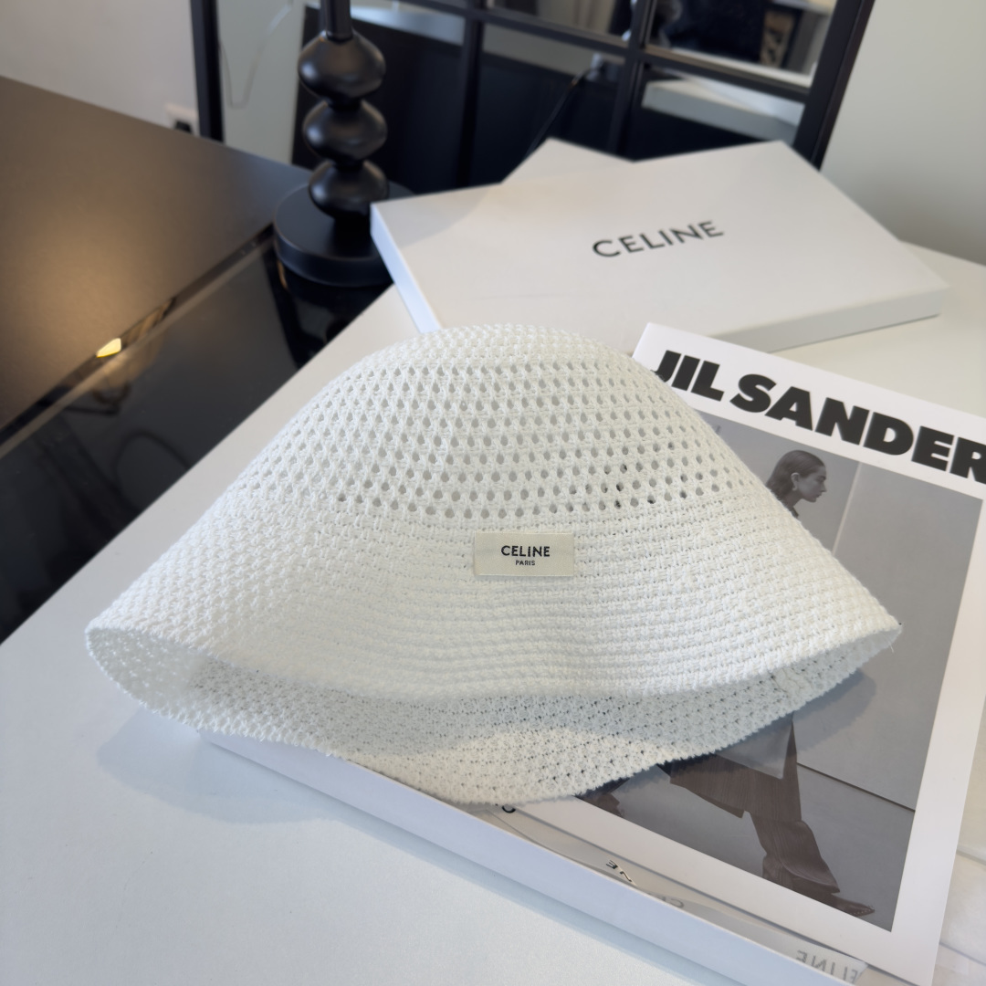 PCeline赛琳新款遮阳渔夫帽，时尚百搭，轻盈透气！