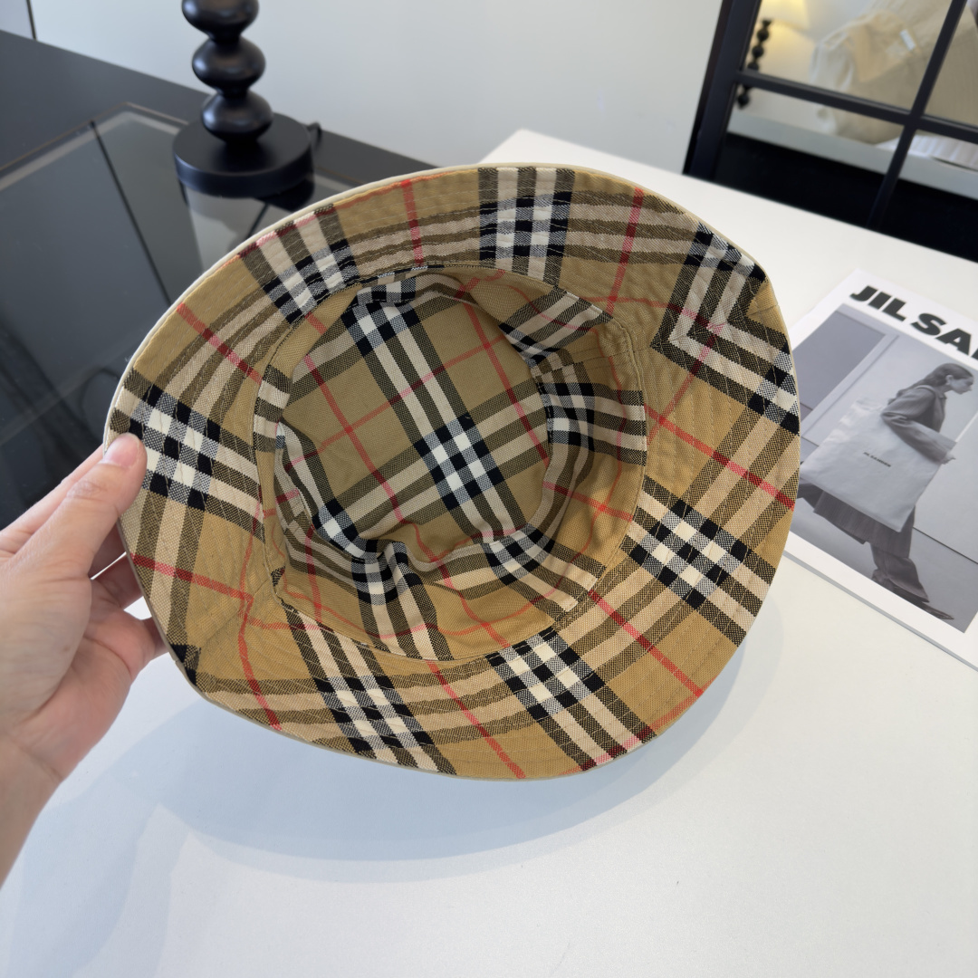 P巴宝莉新款遮阳渔夫帽，头围57cm