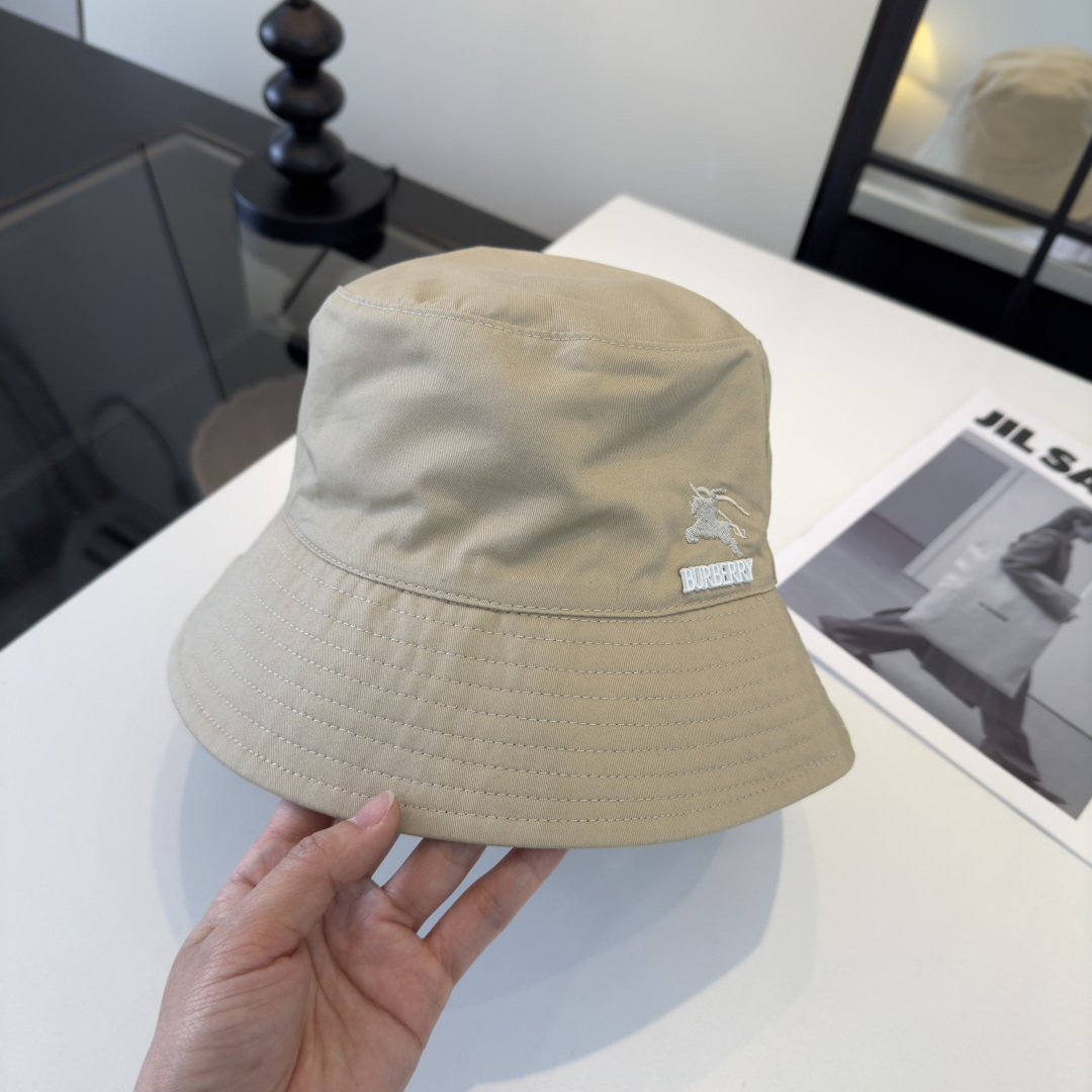 P巴宝莉新款遮阳渔夫帽，头围57cm