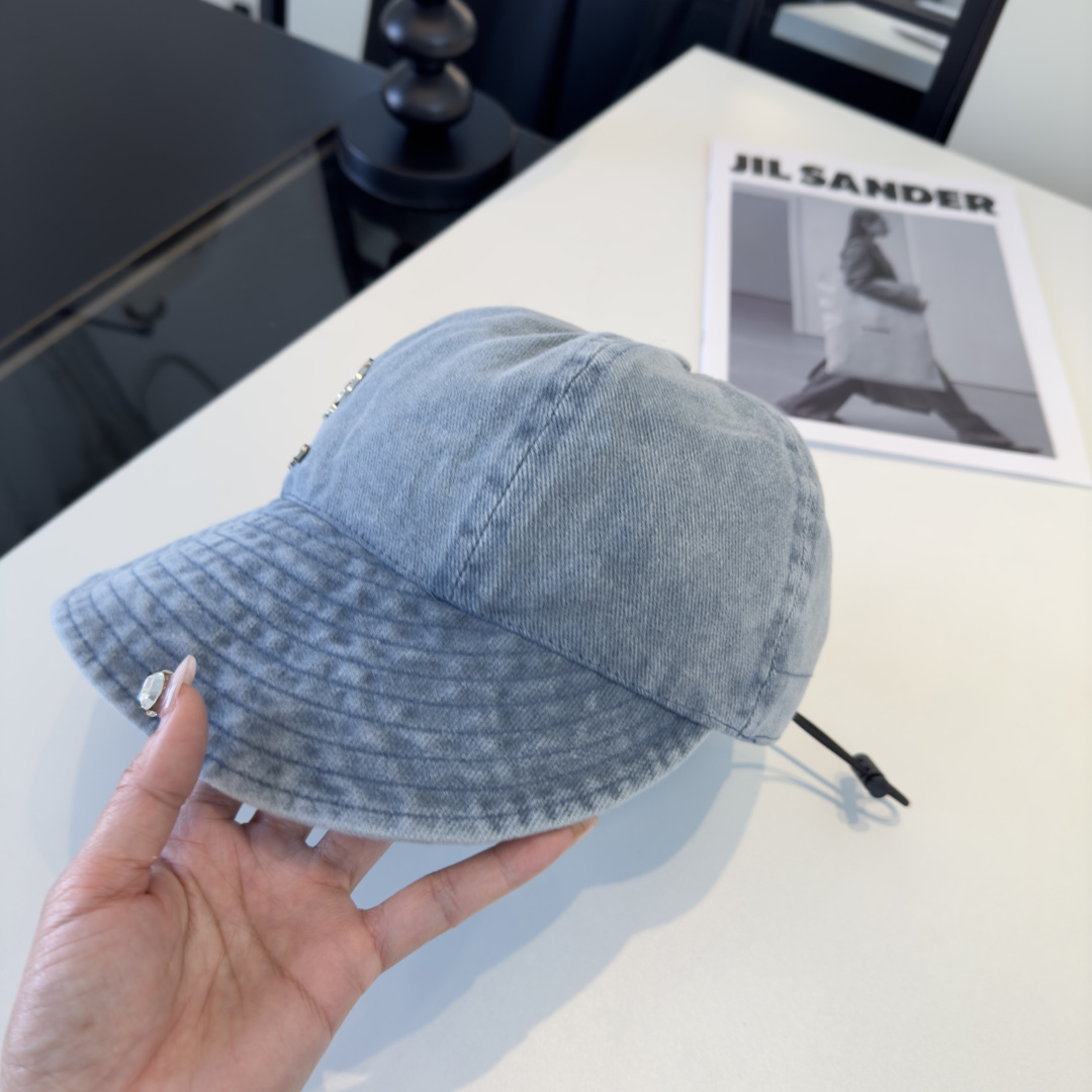 P克罗心新款遮阳鸭舌军帽，头围57cm