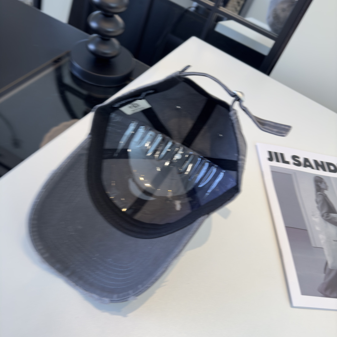 P克罗心新款遮阳鸭舌帽，头围57cm