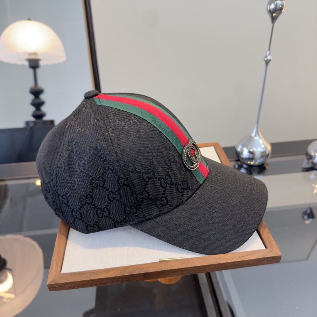 PGucci古奇新款鸭舌帽，头围57cm