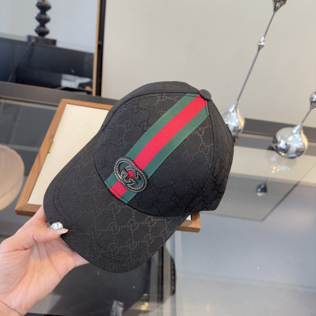 PGucci古奇新款鸭舌帽，头围57cm
