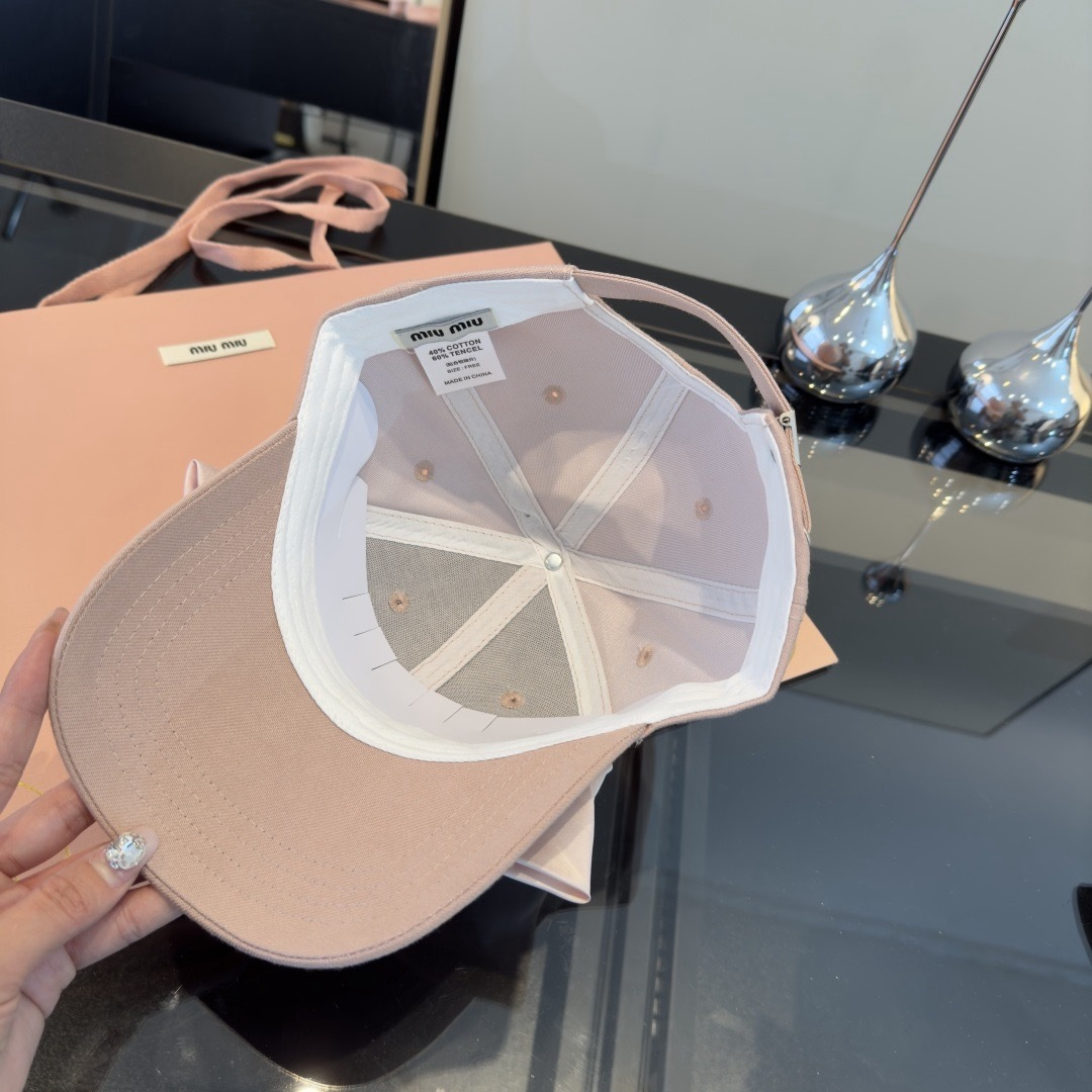 Pmiumiu缪缪蝴蝶结鸭舌帽，高端定制，头围57cm