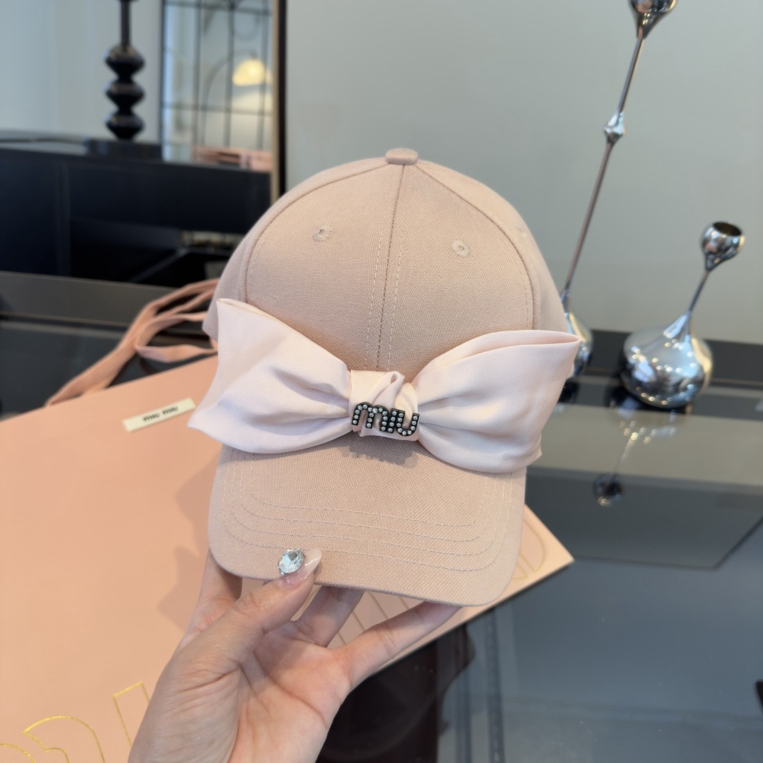 Pmiumiu缪缪蝴蝶结鸭舌帽，高端定制，头围57cm