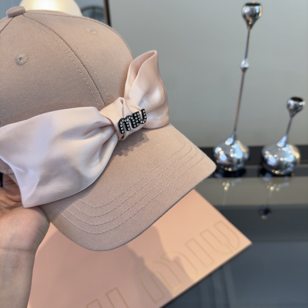 Pmiumiu缪缪蝴蝶结鸭舌帽，高端定制，头围57cm