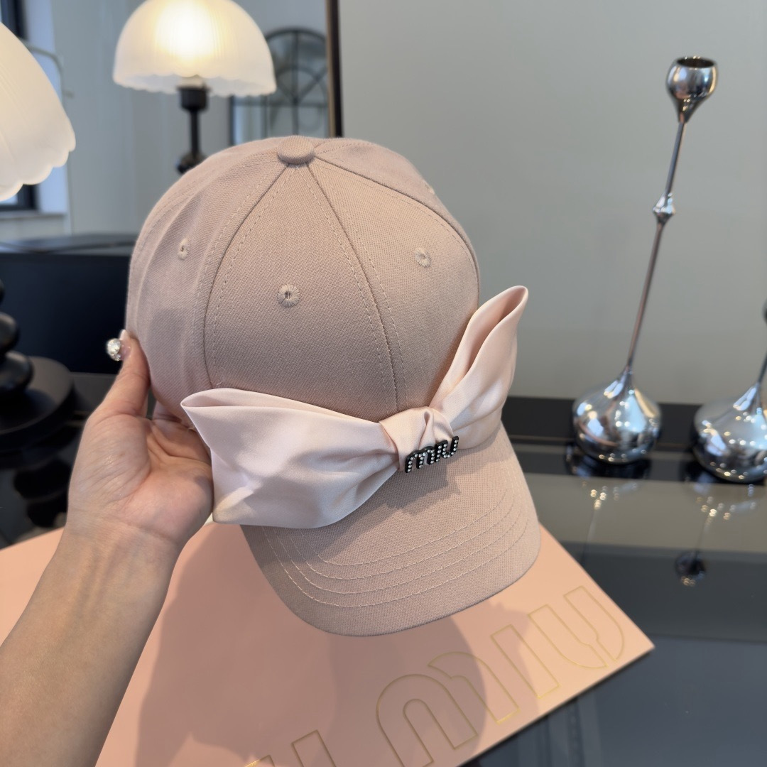 Pmiumiu缪缪蝴蝶结鸭舌帽，高端定制，头围57cm