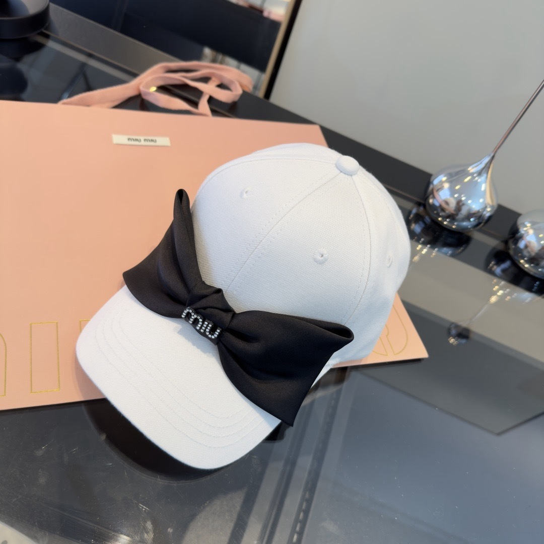 Pmiumiu缪缪蝴蝶结鸭舌帽，高端定制，头围57cm