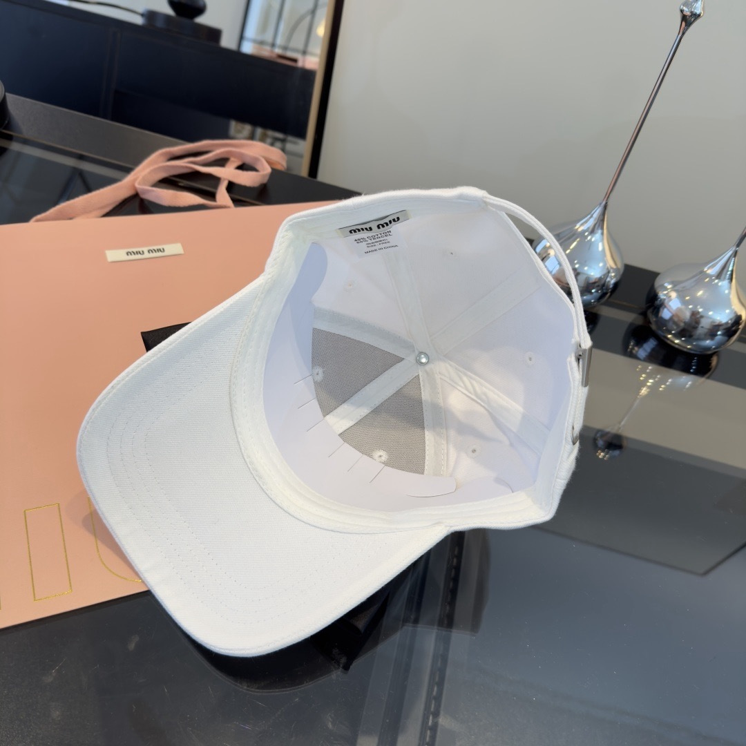 Pmiumiu缪缪蝴蝶结鸭舌帽，高端定制，头围57cm