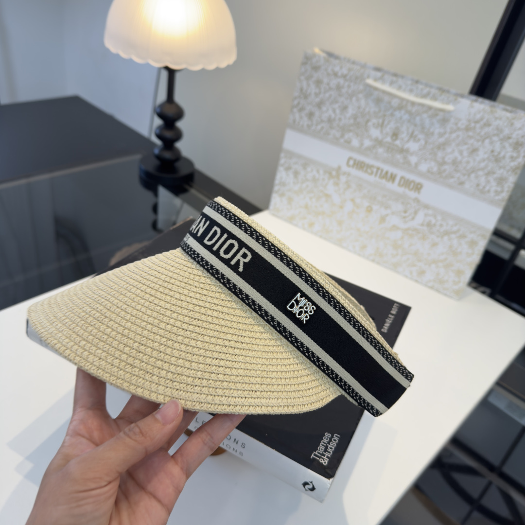 PDior迪奥新款空顶，头围57cm