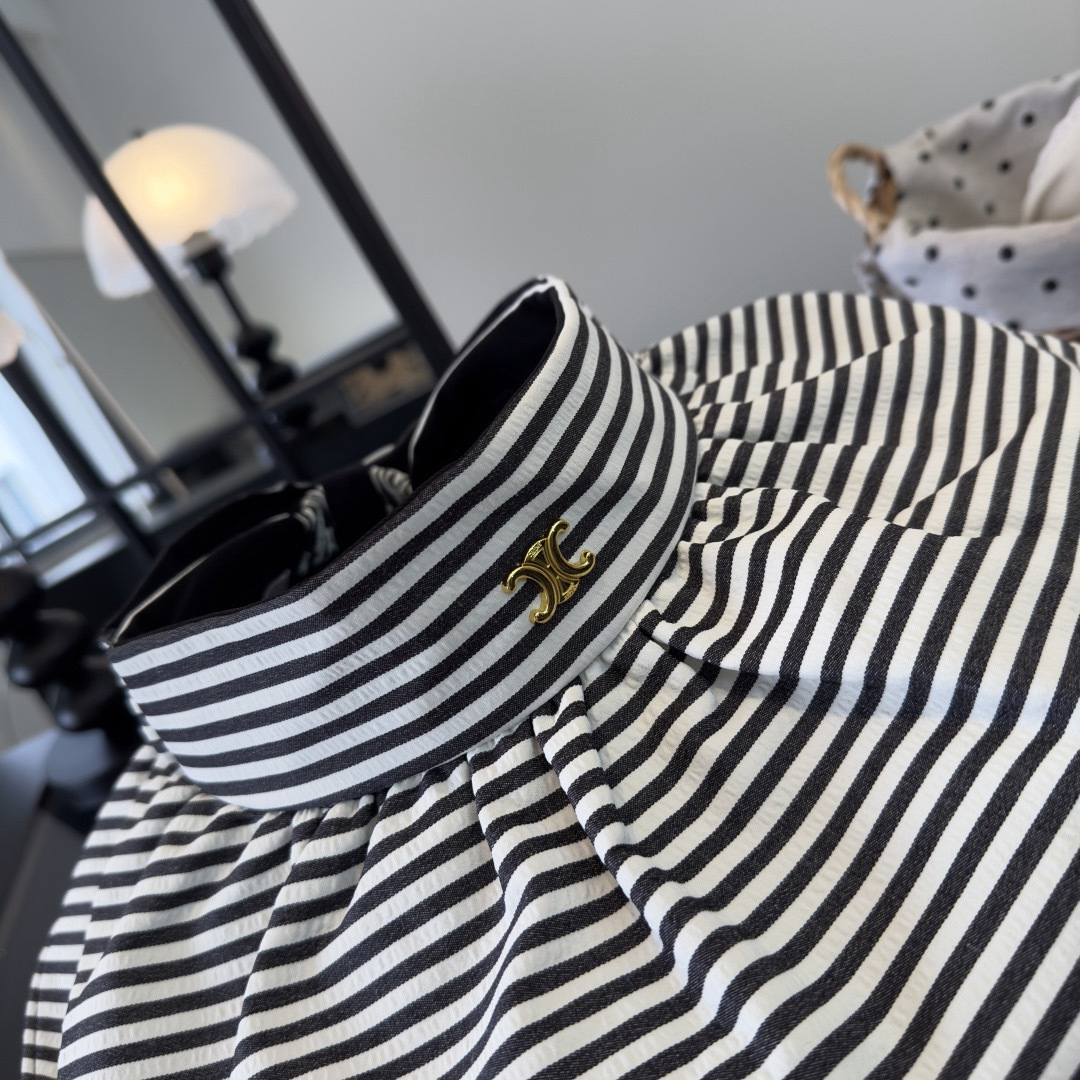 PCeline赛琳新款条纹空顶，头围57cm