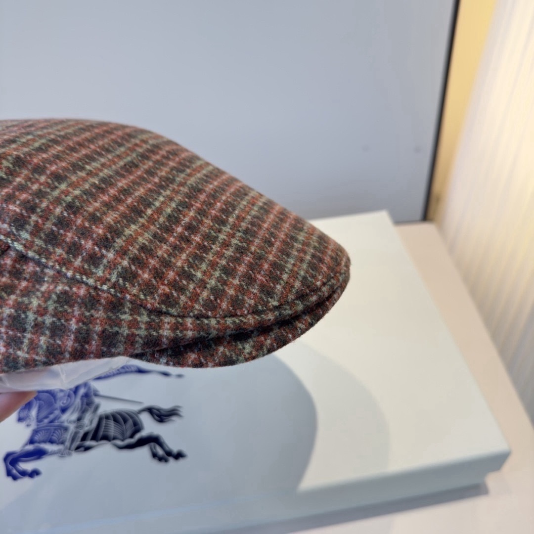 Burberry 巴宝莉新款鸭舌前进帽，头围58cm