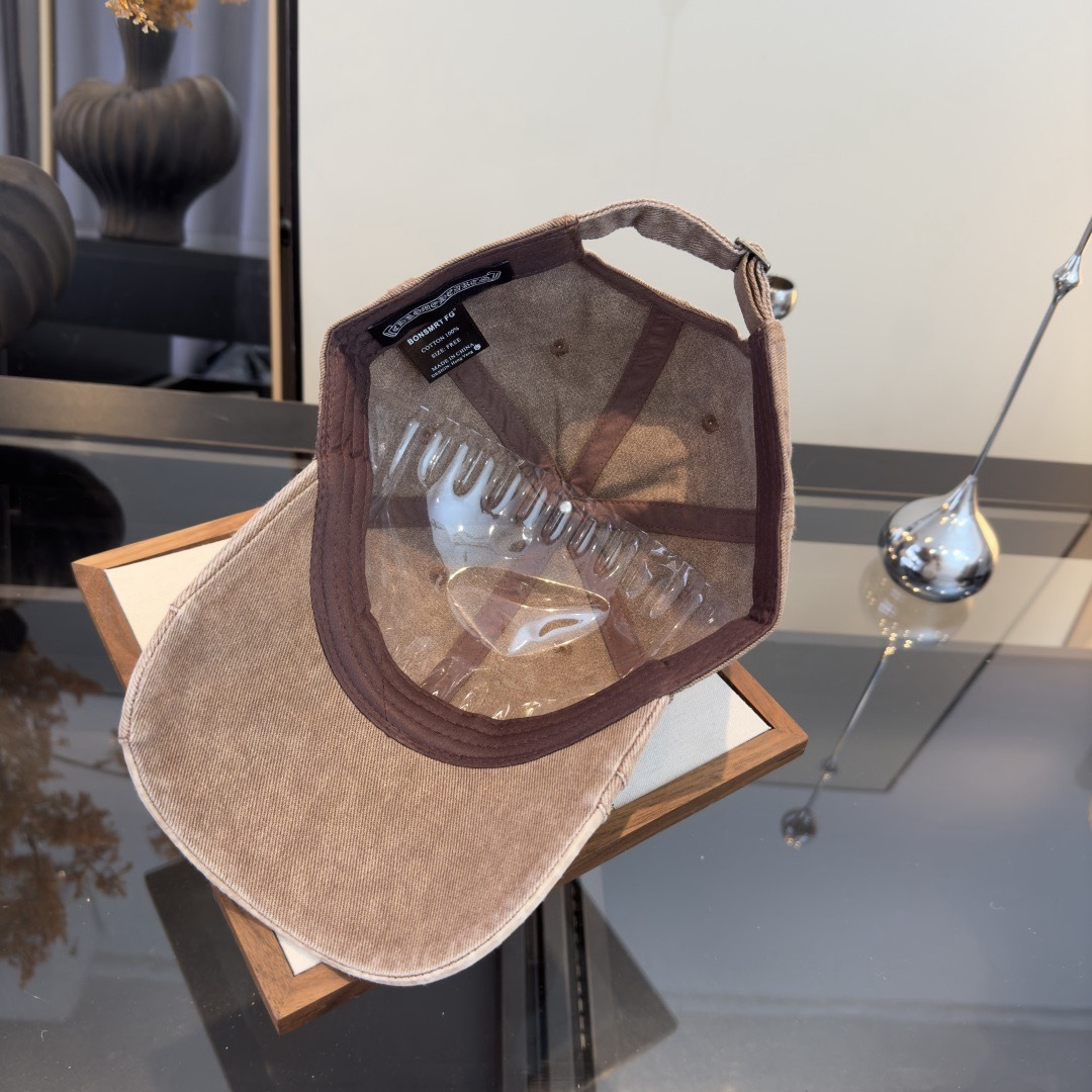 P克罗心新款鸭舌帽，时尚百搭，头围57cm