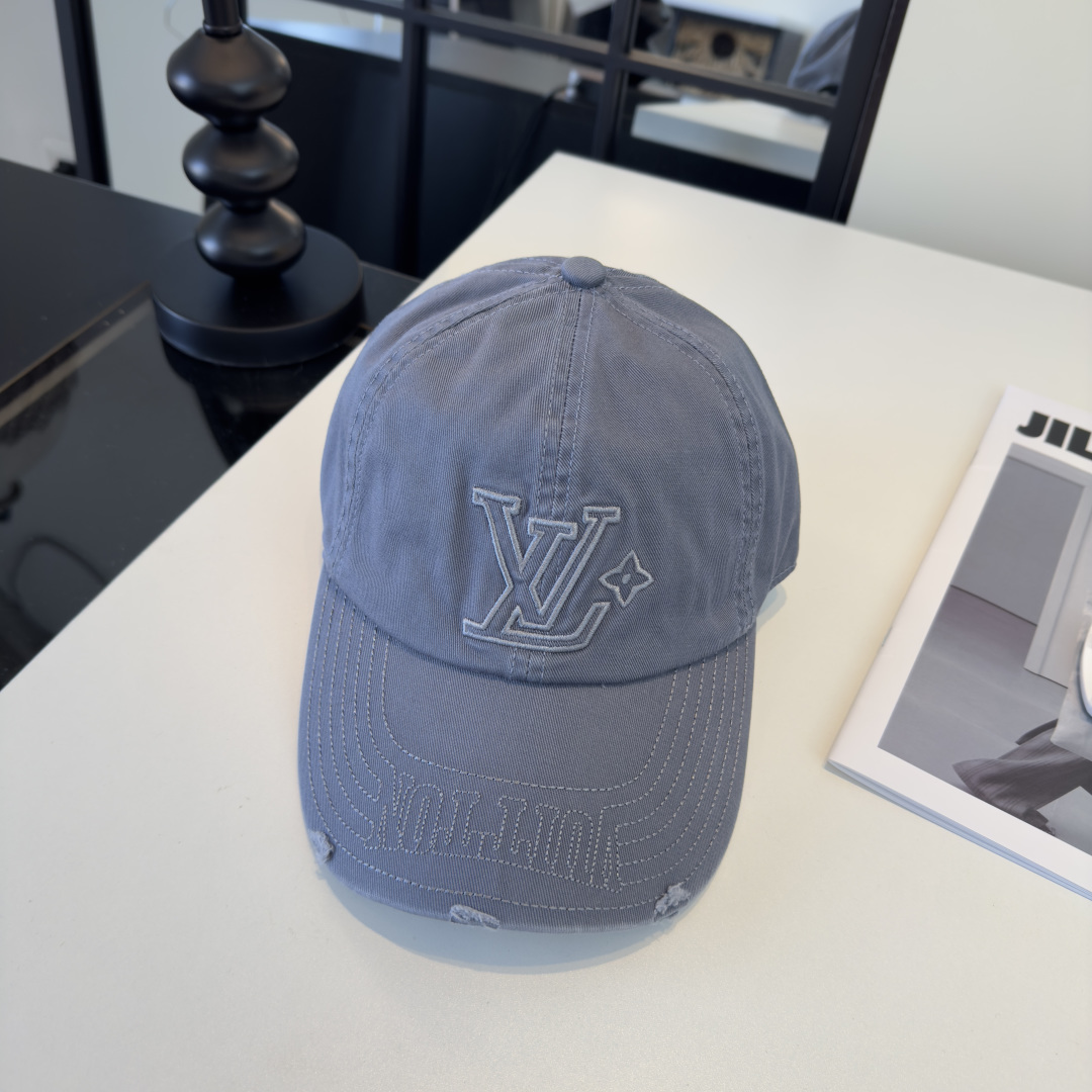 PLv路易斯新款棒球帽，男女同款 ！！