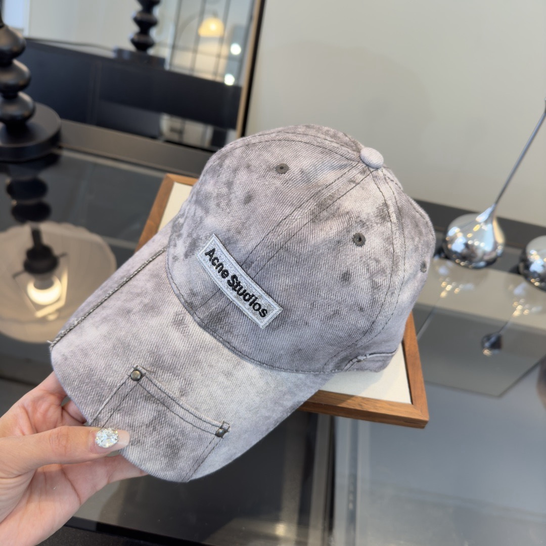PAcne Studios 新款棒球帽 男女同款 ！！
