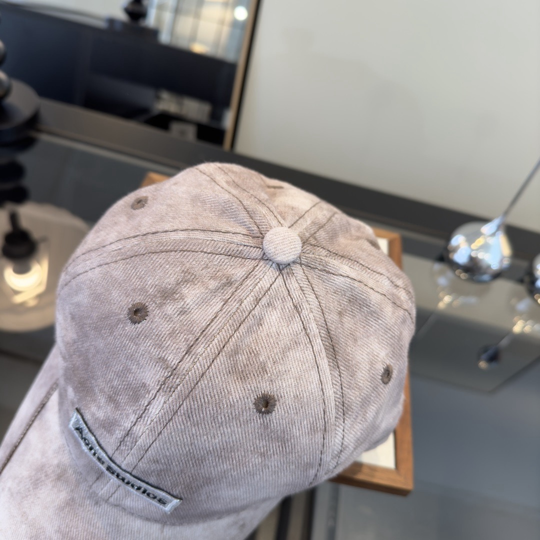 PAcne Studios 新款棒球帽 男女同款 ！！