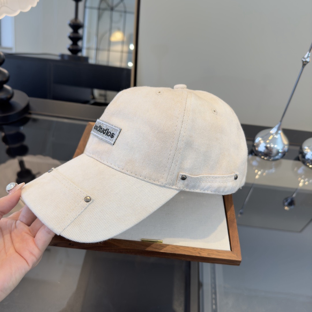 PAcne Studios 新款棒球帽 男女同款 ！！