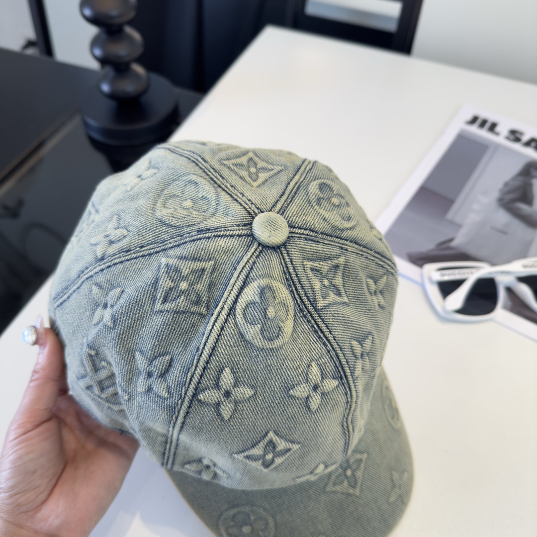 PLv路易斯新款棒球帽，男女同款 ！！