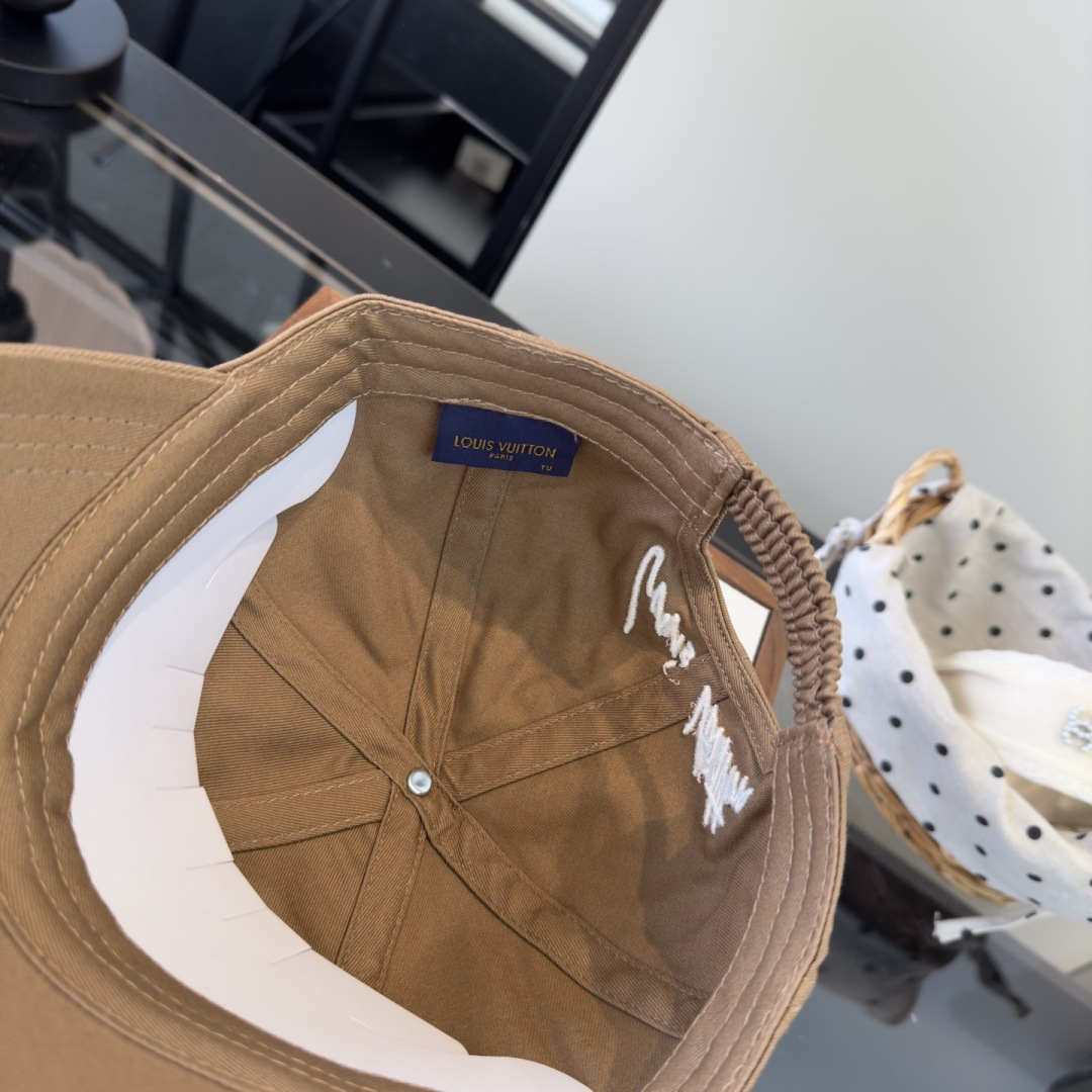 Plv路易斯新款鸭舌帽，跑量款