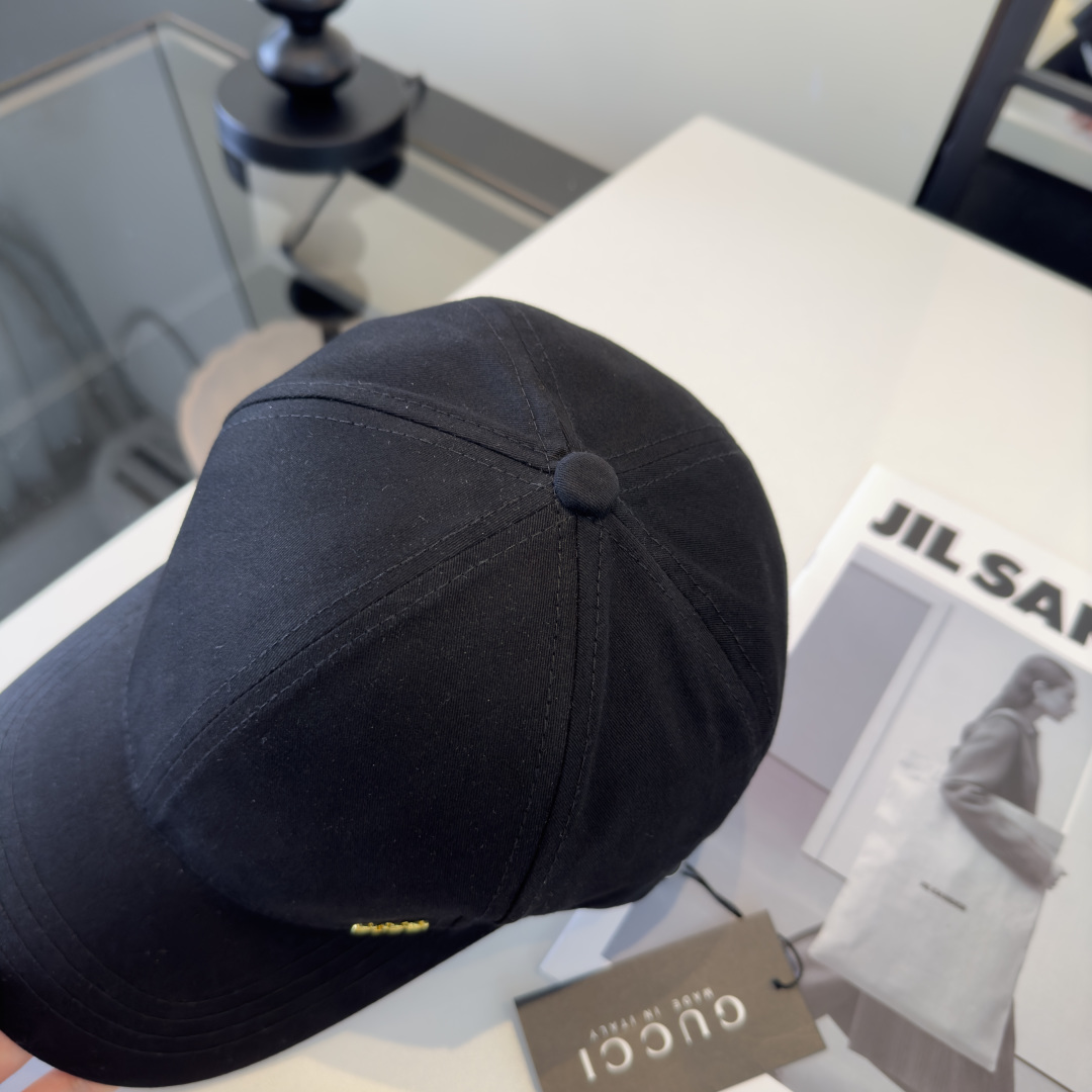 PGucci古奇新款遮阳鸭舌帽，头围57cm