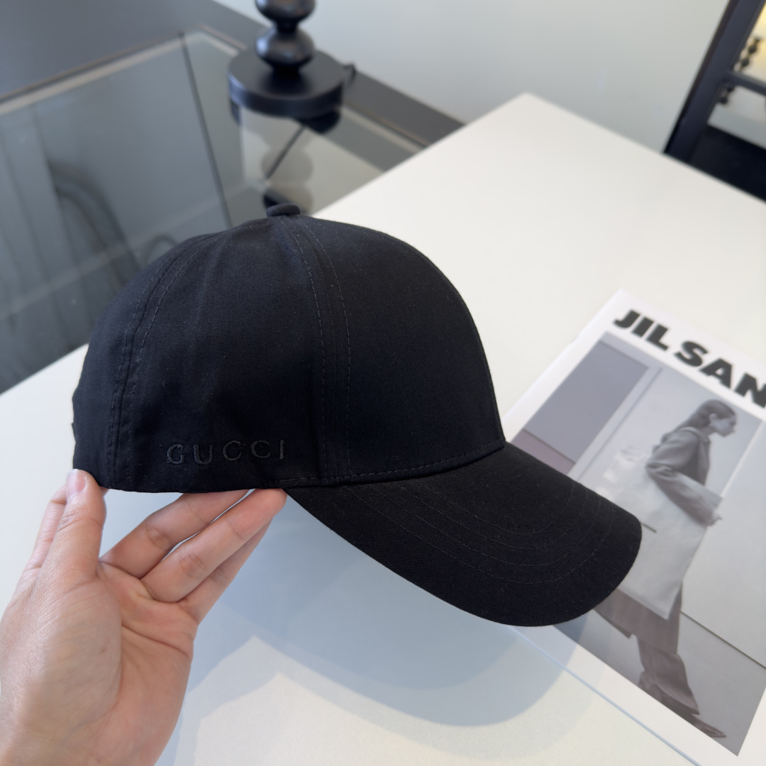 PGucci古奇新款遮阳鸭舌帽，头围57cm