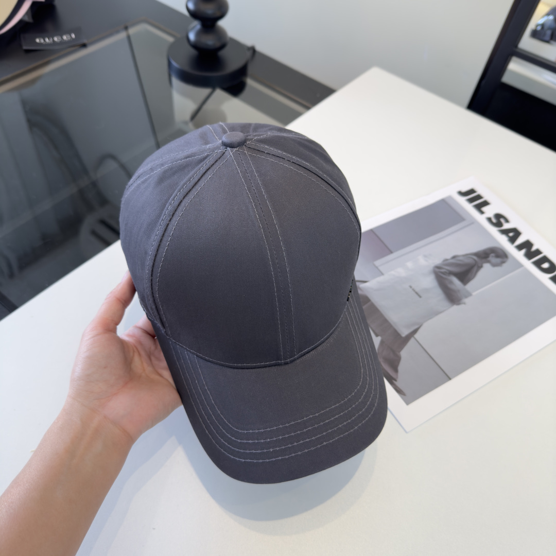 PGucci古奇新款遮阳鸭舌帽，头围57cm