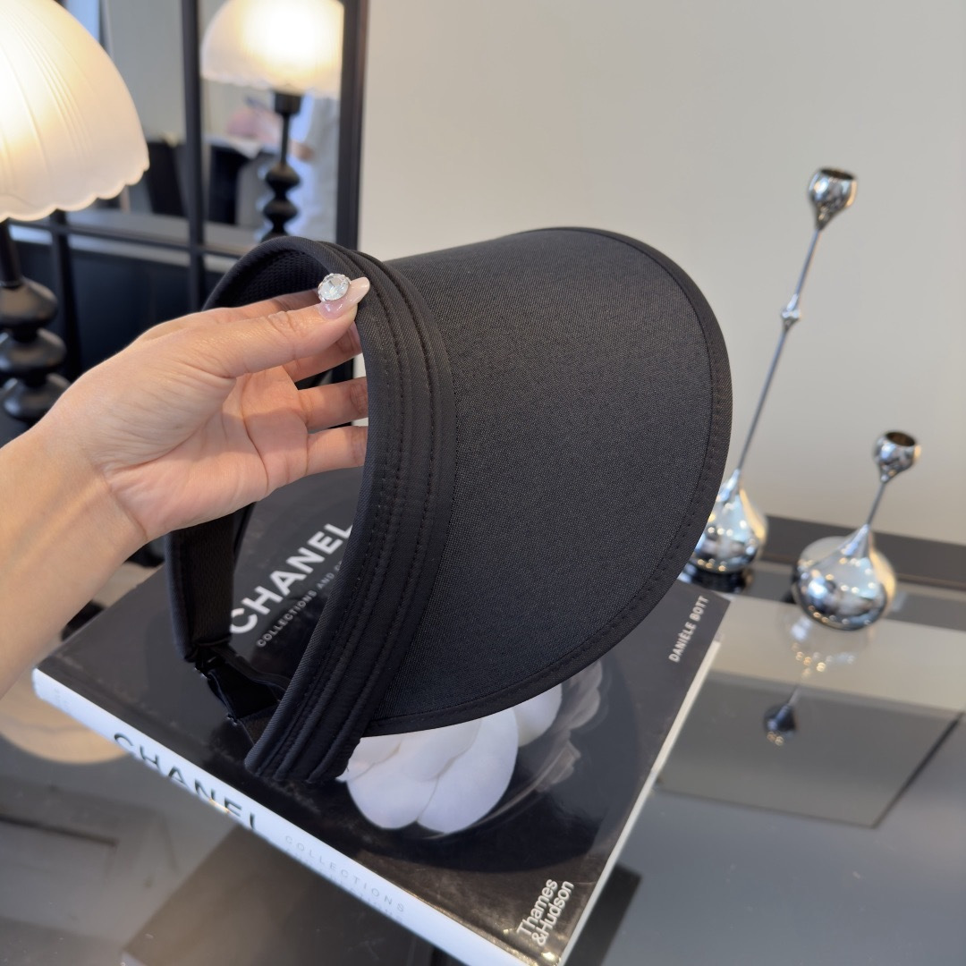 PCeline赛琳新款空顶发箍遮阳帽