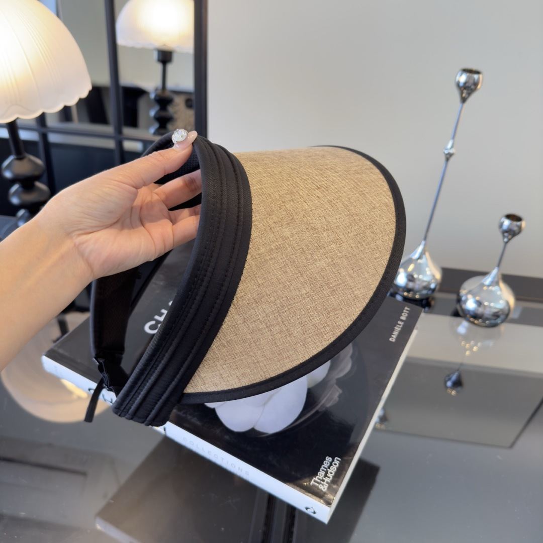 PCeline赛琳新款空顶发箍遮阳帽