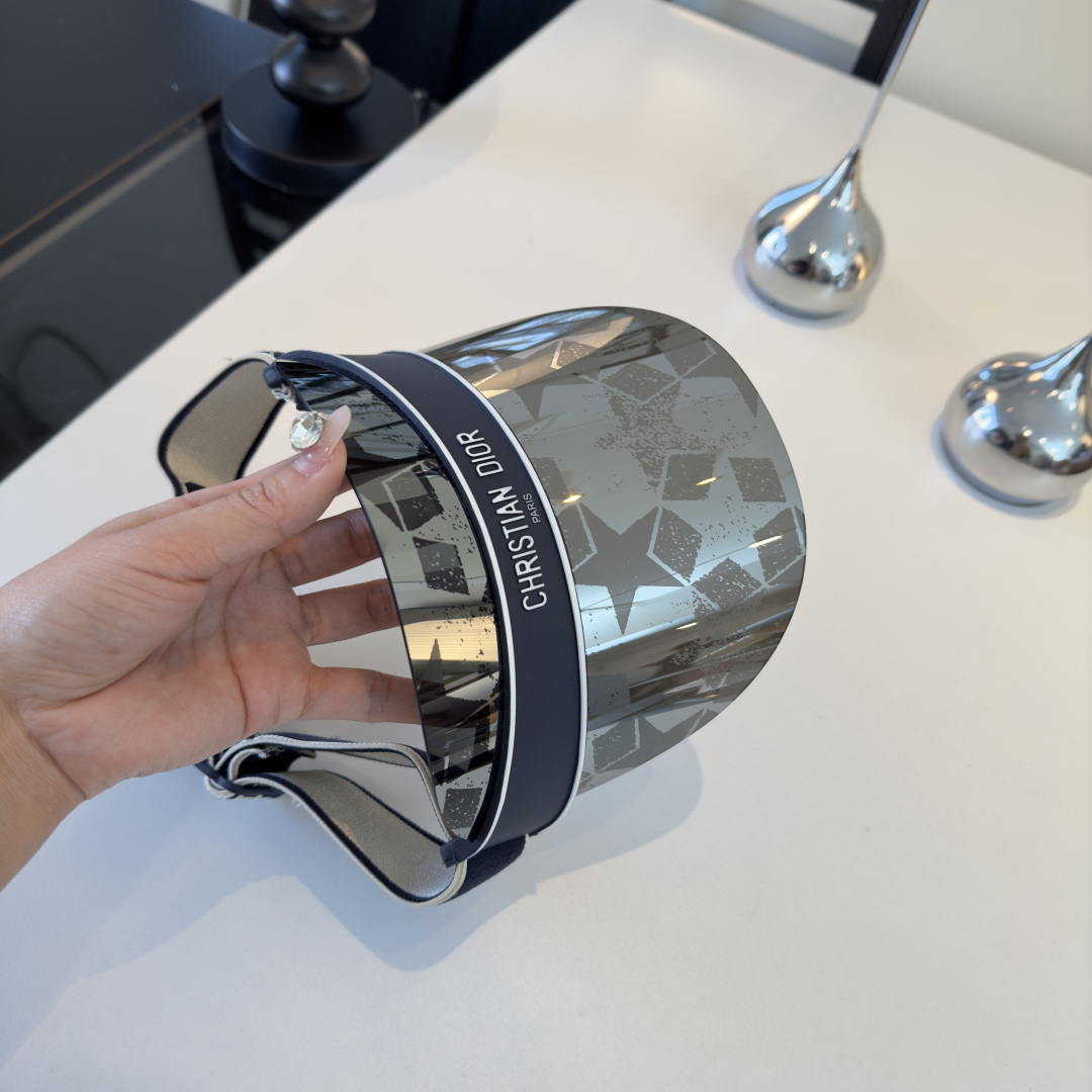 PDior迪奥新款空顶遮阳帽，可调节