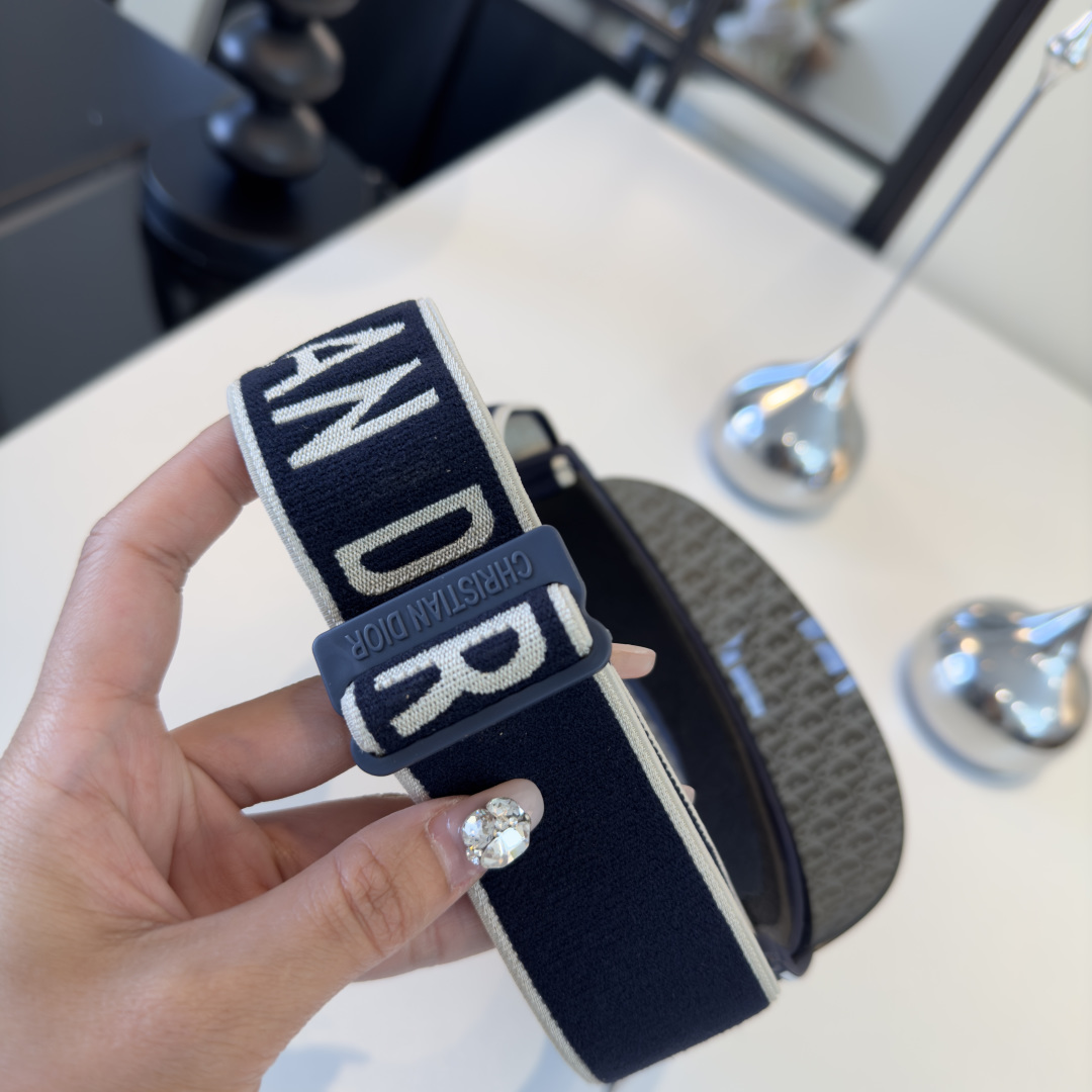 PDior迪奥新款空顶遮阳帽，可调节