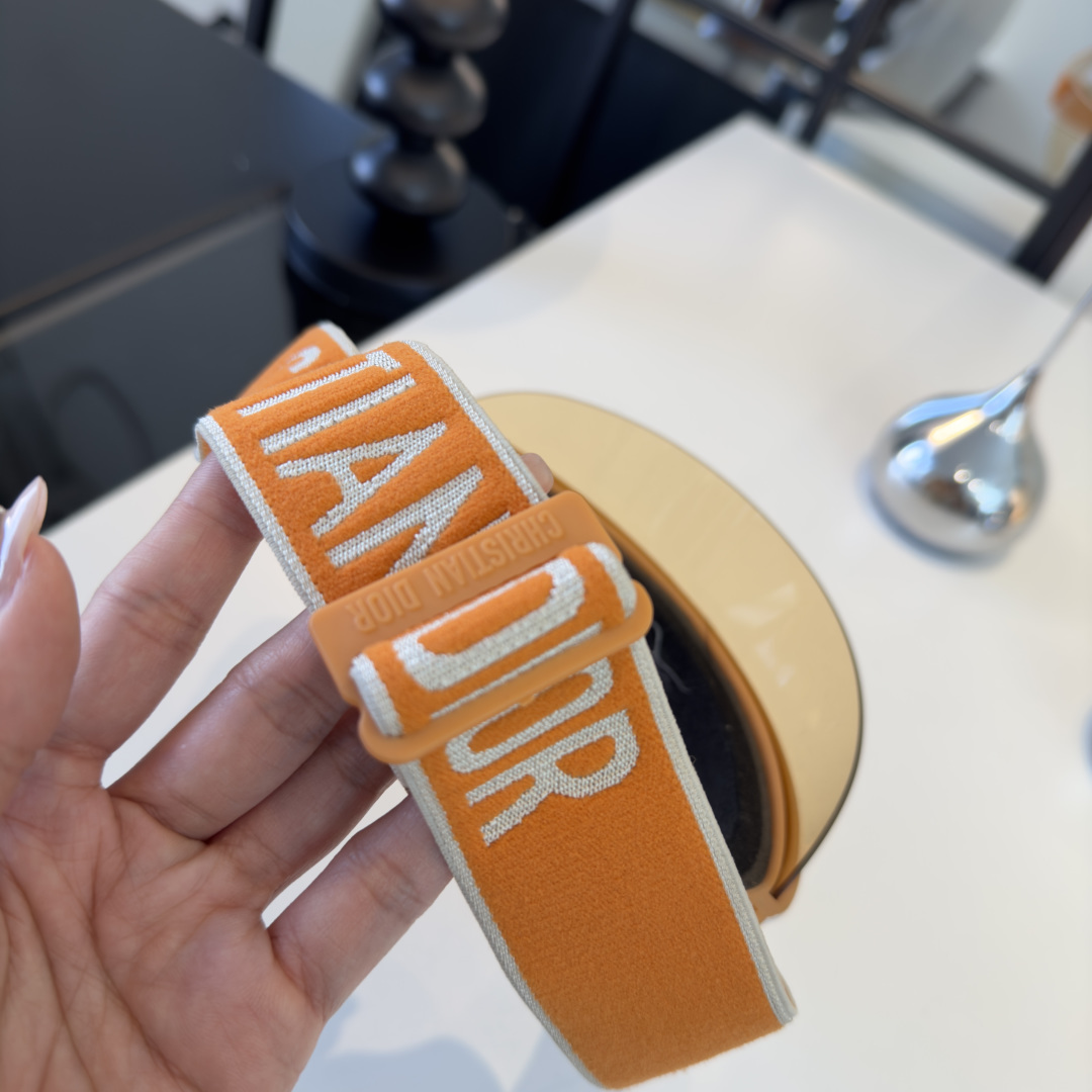 PDior迪奥新款空顶遮阳帽，可调节