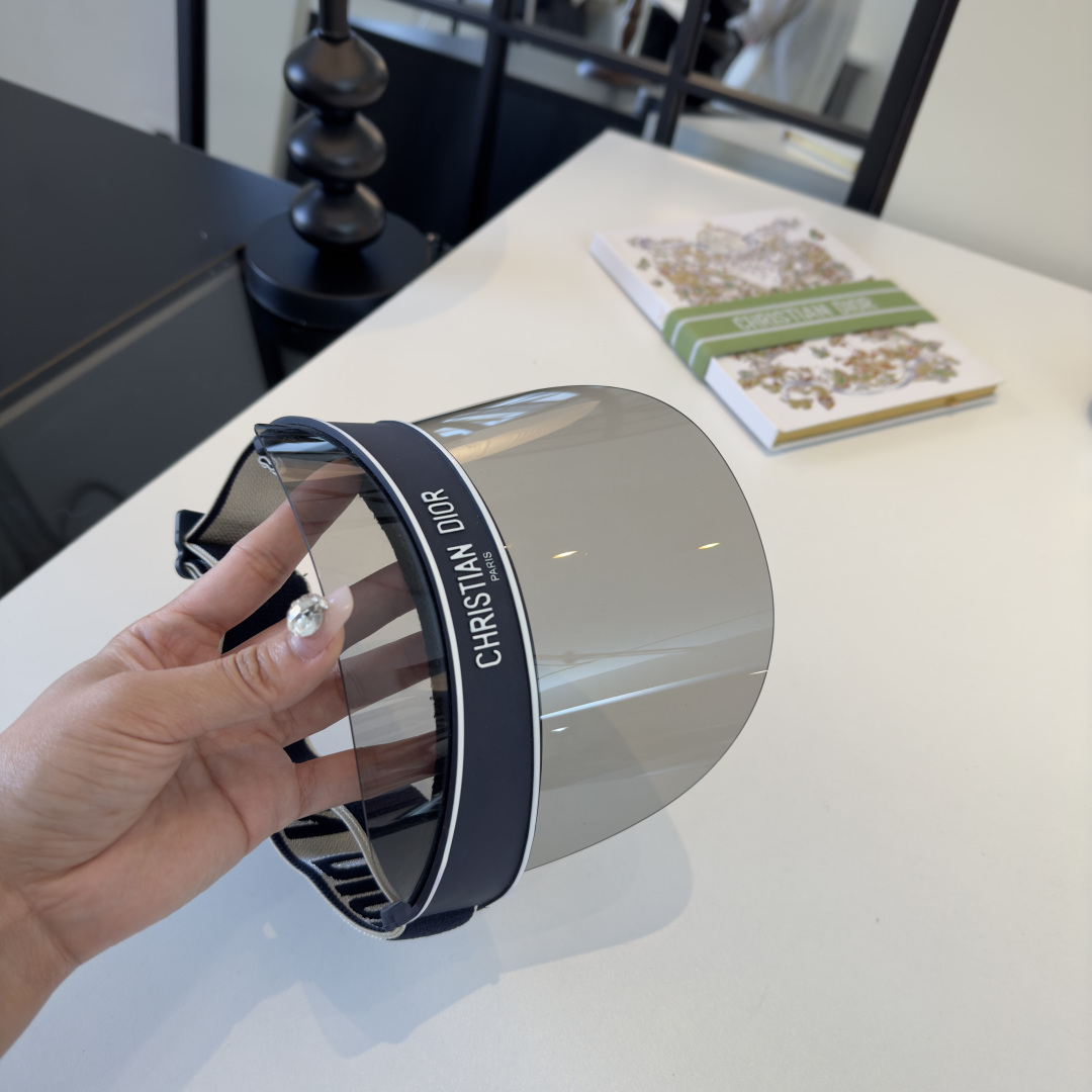 PDior迪奥新款空顶遮阳帽，可调节