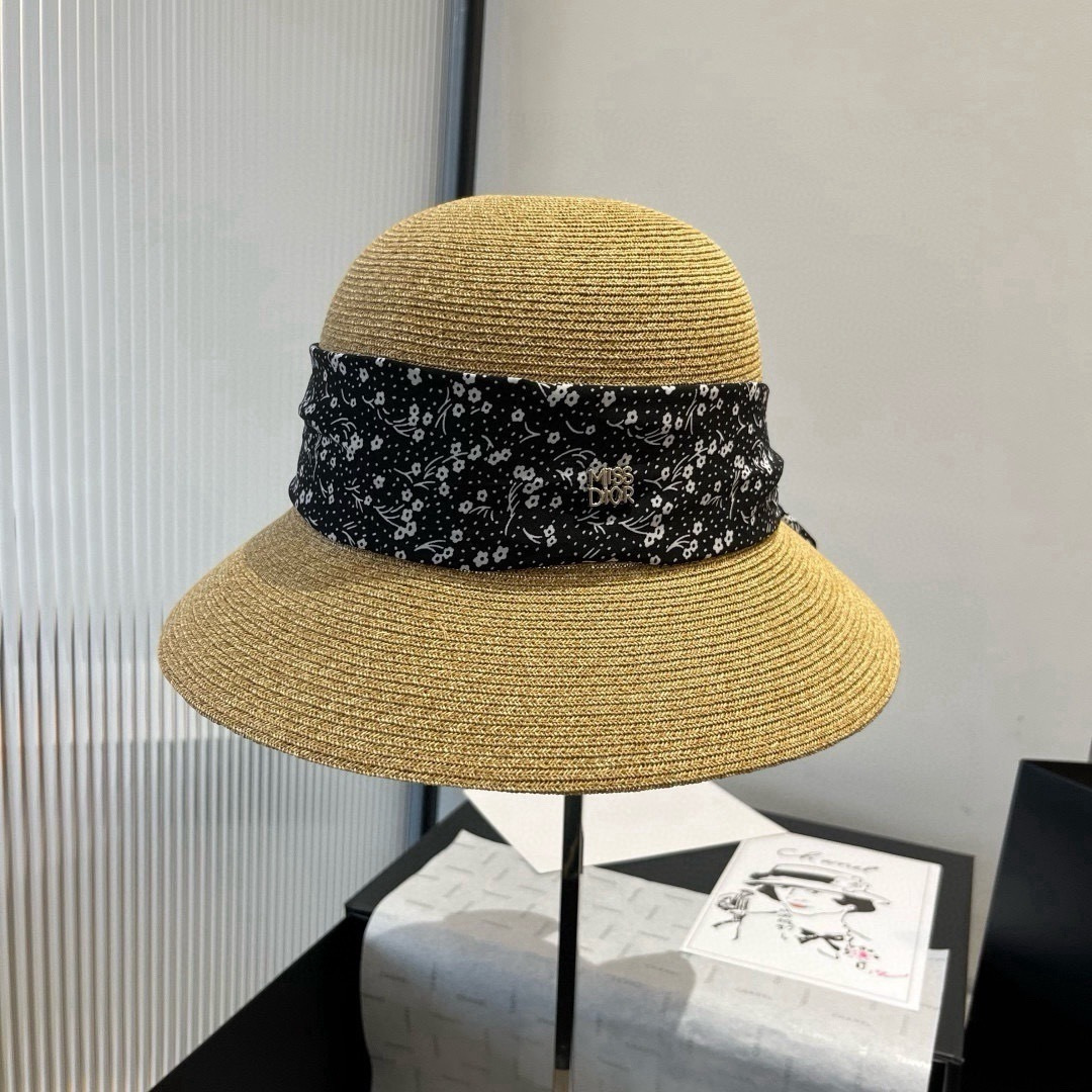 Dior Dior迪奥新款草帽，遮阳沙滩草帽，头围57cm