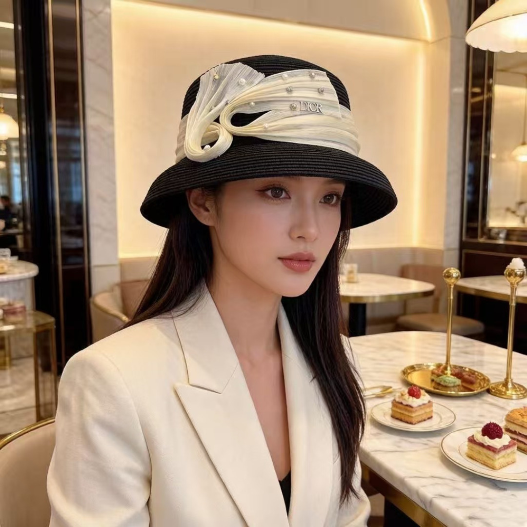 Dior Dior迪奥新款麻纱盆帽草帽，名媛风范～