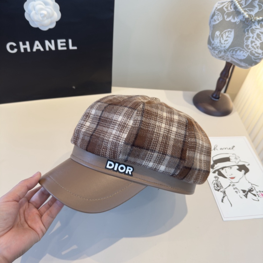NO:764352,Dior Dior's new military cap, advanced customization, head circumference 57cm hat straw hat fisherman hat baseball cap, hat, dior, dior, espadrilles, hats19860909 Dior迪奥新款鸭舌军帽,高级定制,头围57cm帽子草帽渔夫帽棒球帽,帽子,dior,dior,espadrilles,hats,hat