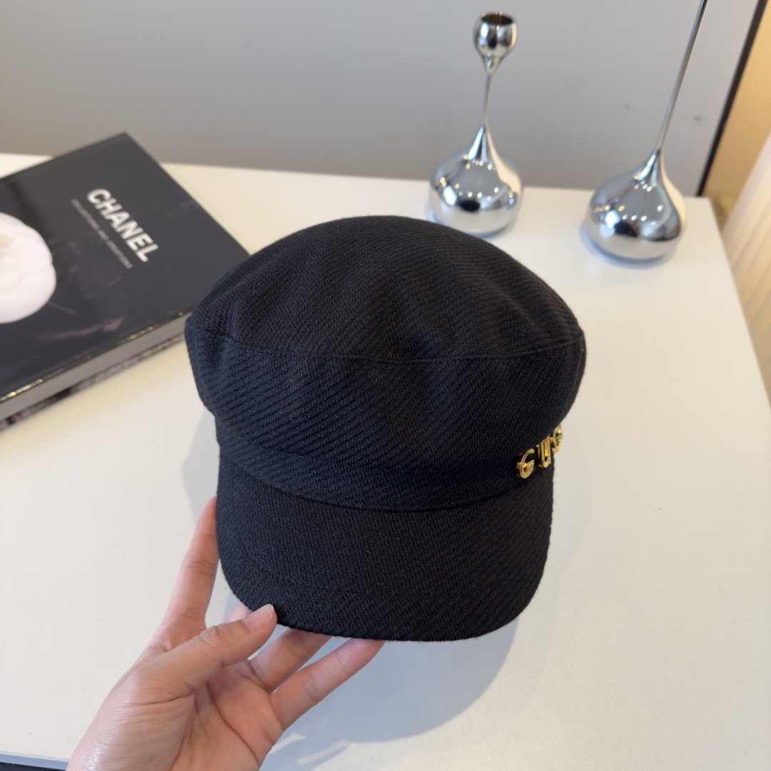 Gucci Gucci古奇秋冬新款鸭舌军帽，秋冬新款鸭舌帽，头围57cm