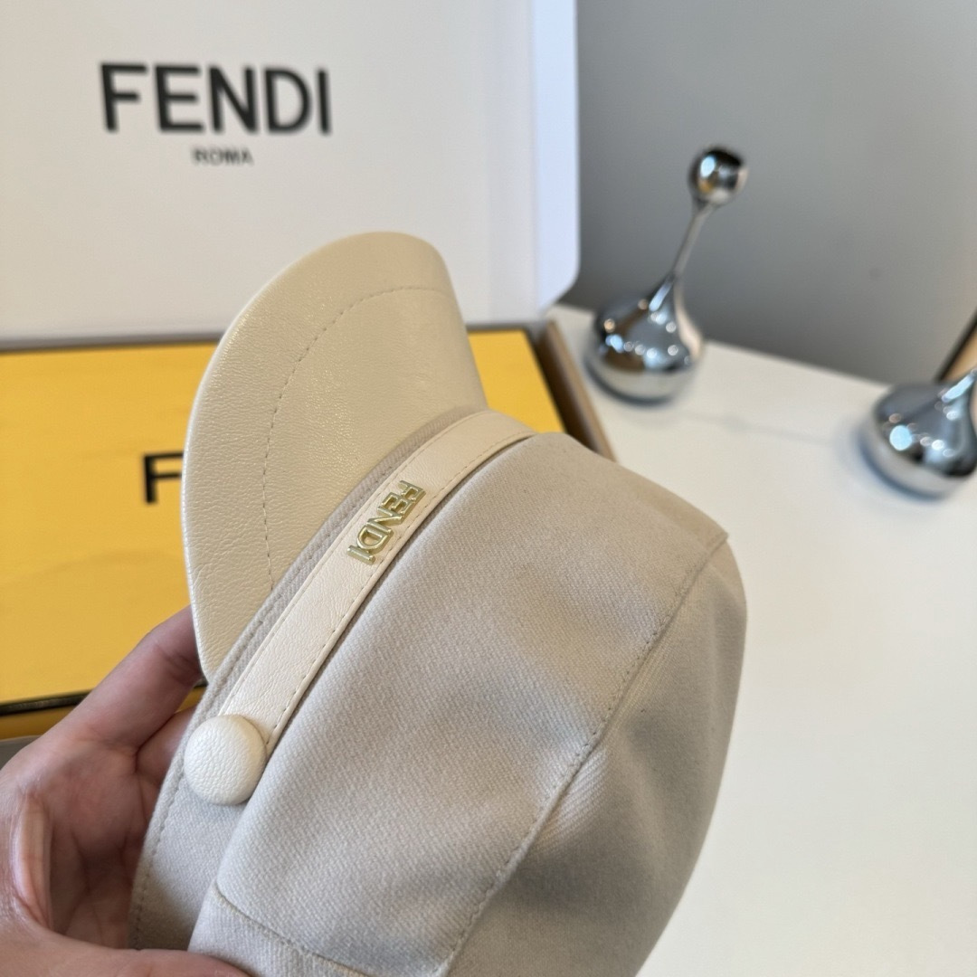 Fendi FENDI芬迪新款鸭舌军帽，高级定制，头围57cm