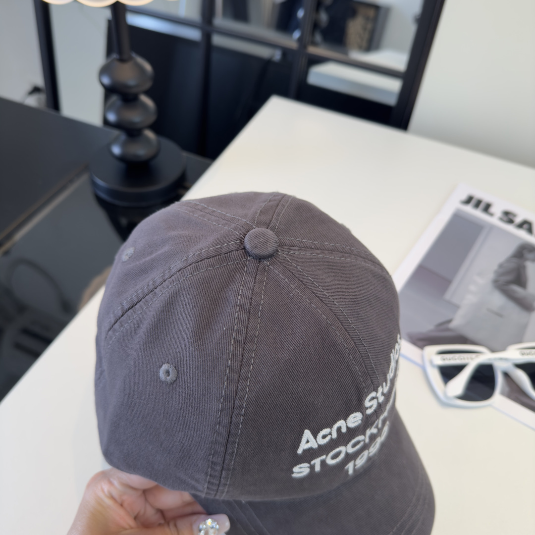 PAcne Studios 新款棒球帽 男女同款 ！！