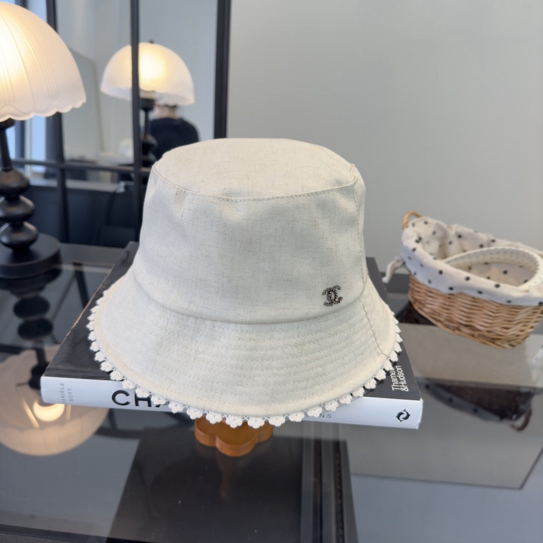 Chanel Chanel香奈儿新款遮阳渔夫帽，加强紫外线