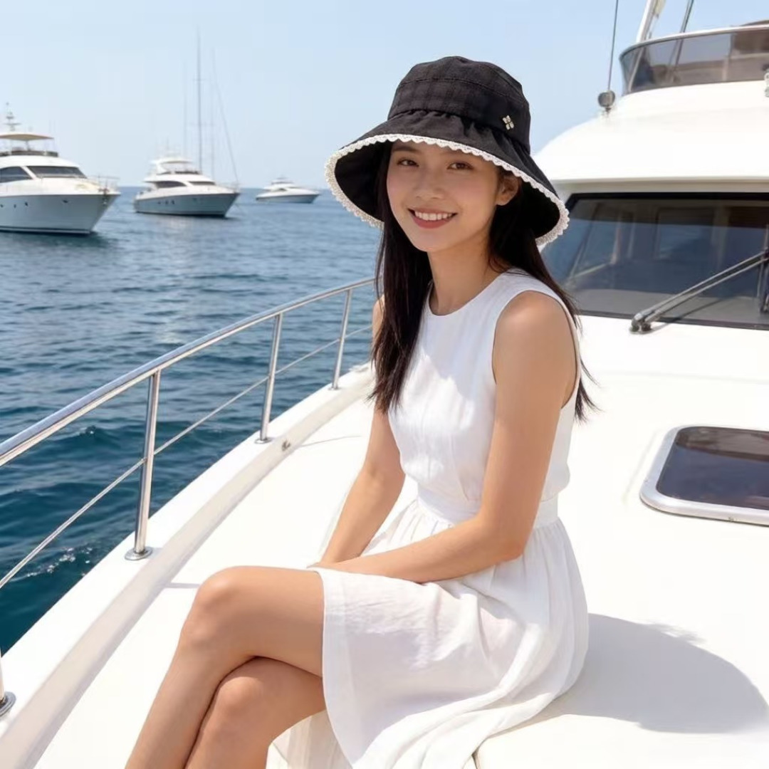 Chanel Chanel香奈儿空顶遮阳渔夫帽，简约百搭，头围57cm