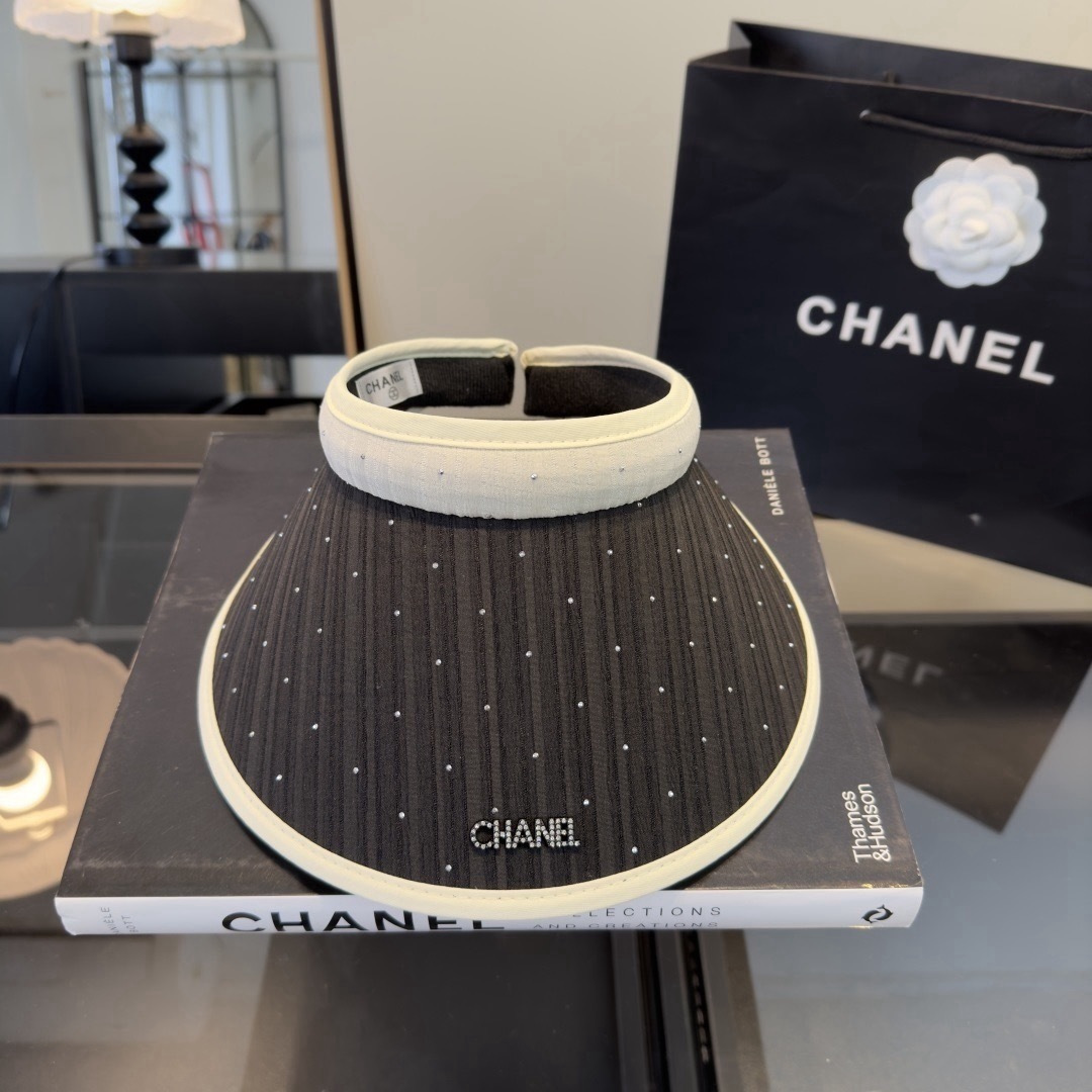 Chanel Chanel香奈儿新款空顶发箍遮阳帽，可调节，头围57cm