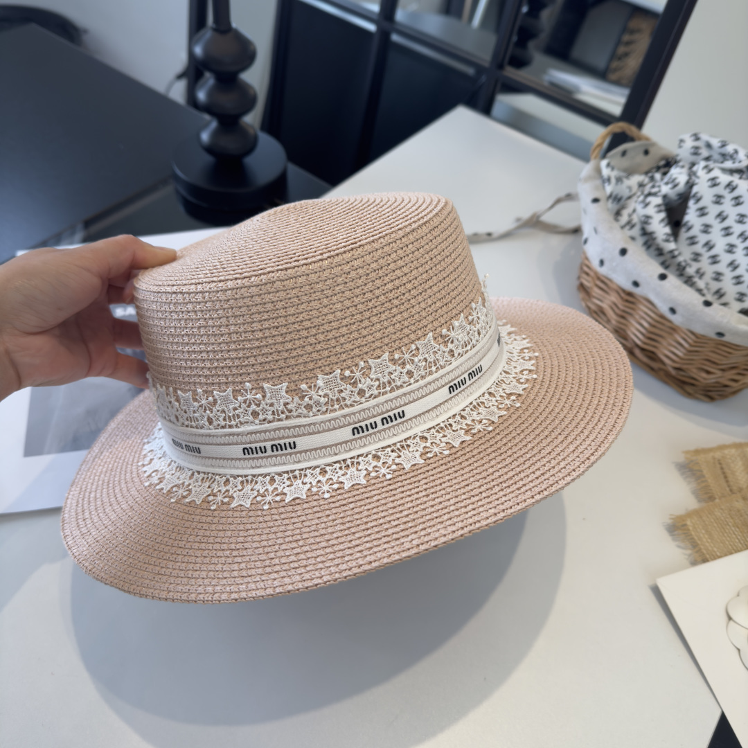 Pmiumiu缪缪蕾丝平顶，小清新设计，头围57cm