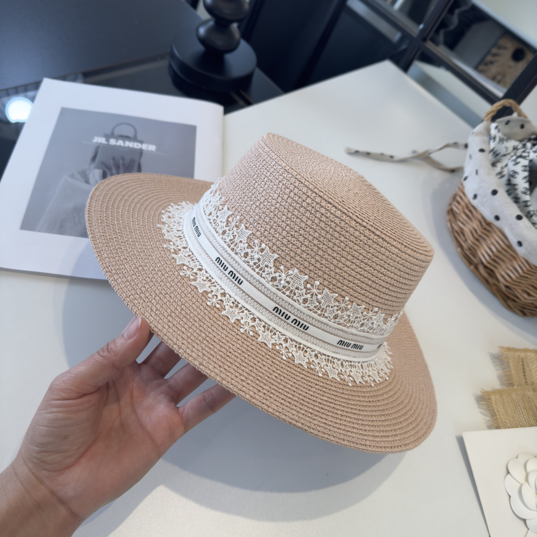 Pmiumiu缪缪蕾丝平顶，小清新设计，头围57cm